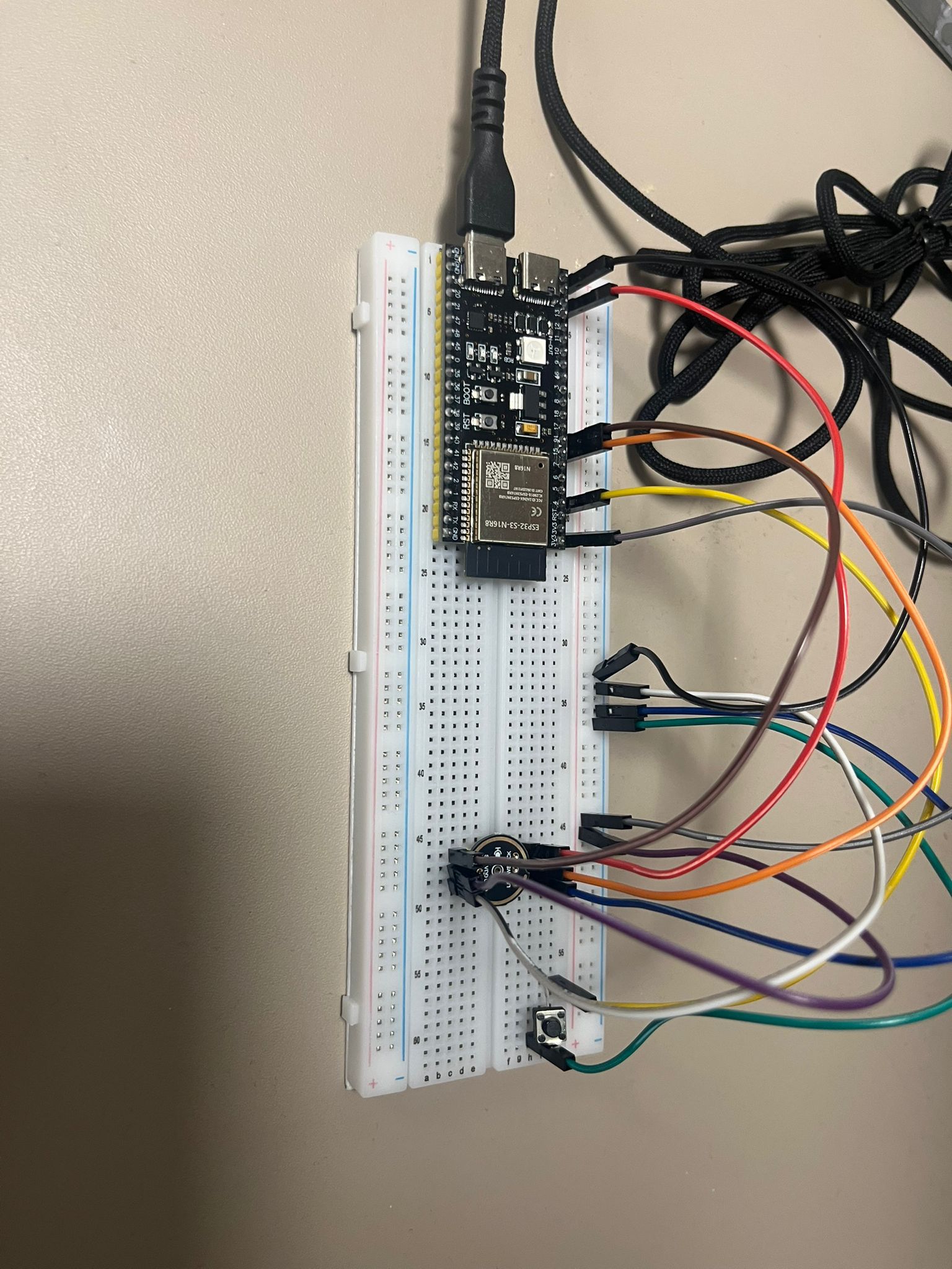 ESP32 tabanlı akıllı araç içi ses yönetim sistemi prototipi